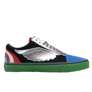 VANS Old Skool x Marvel Avengers 2018 Size 9.5M 11W